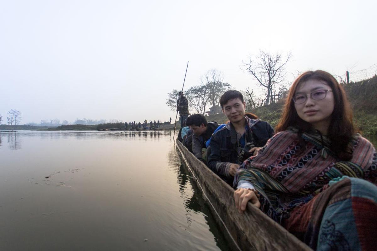 Park Safari Resort, Chitwan National Park Экстерьер фото