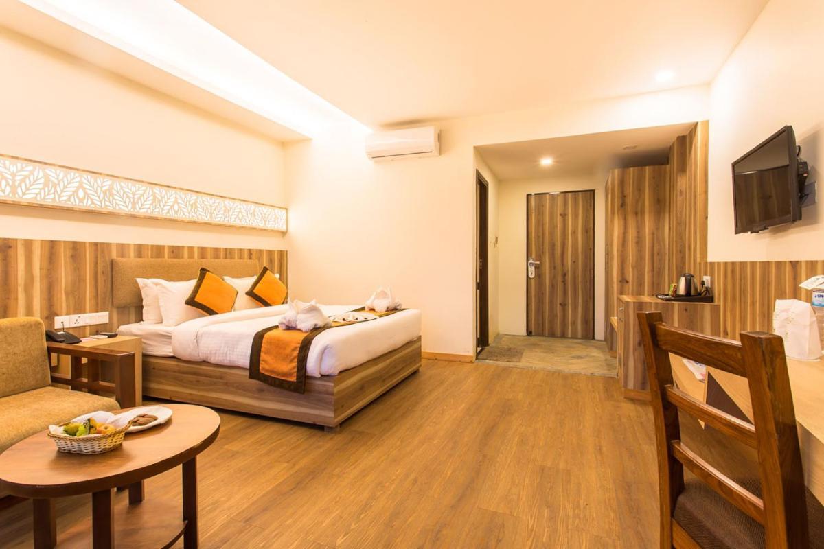 Park Safari Resort, Chitwan National Park Экстерьер фото